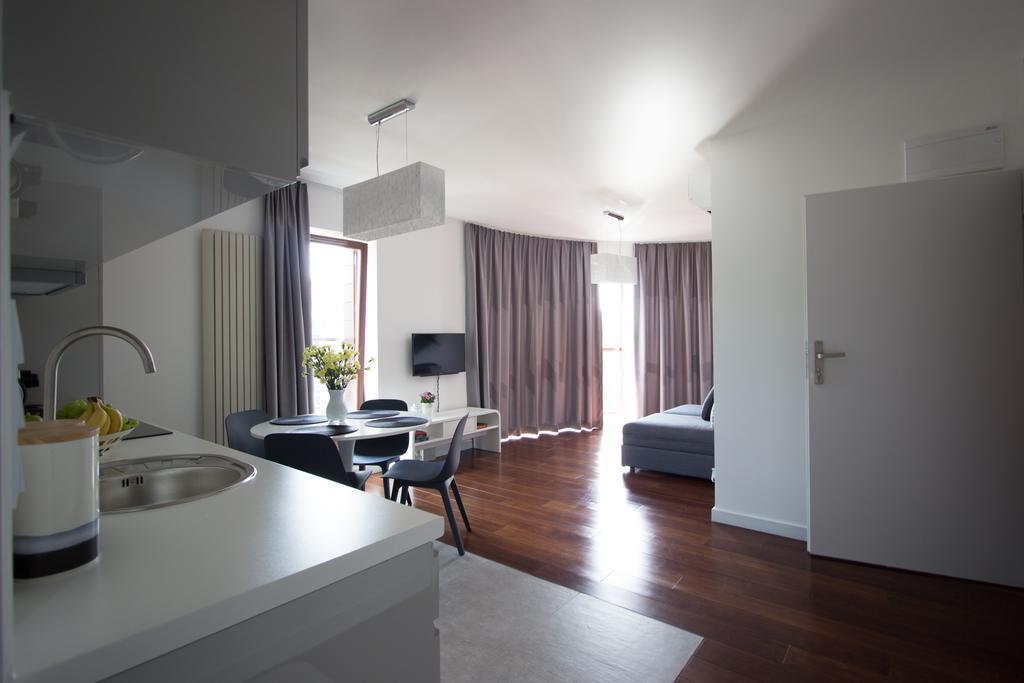 Lenzo Apartments Krakow Luaran gambar
