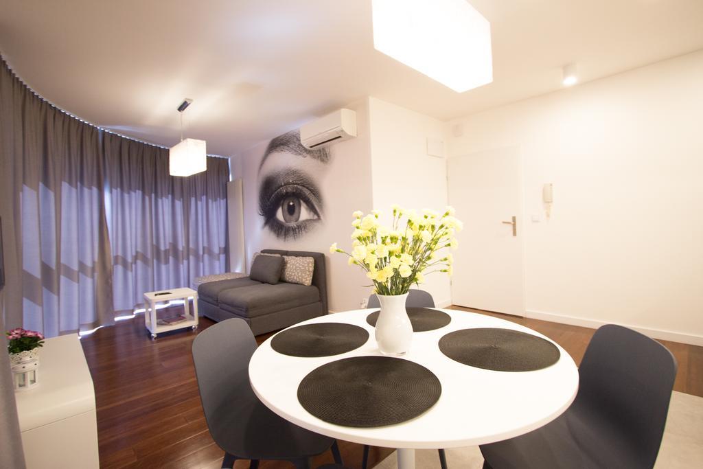 Lenzo Apartments Krakow Luaran gambar