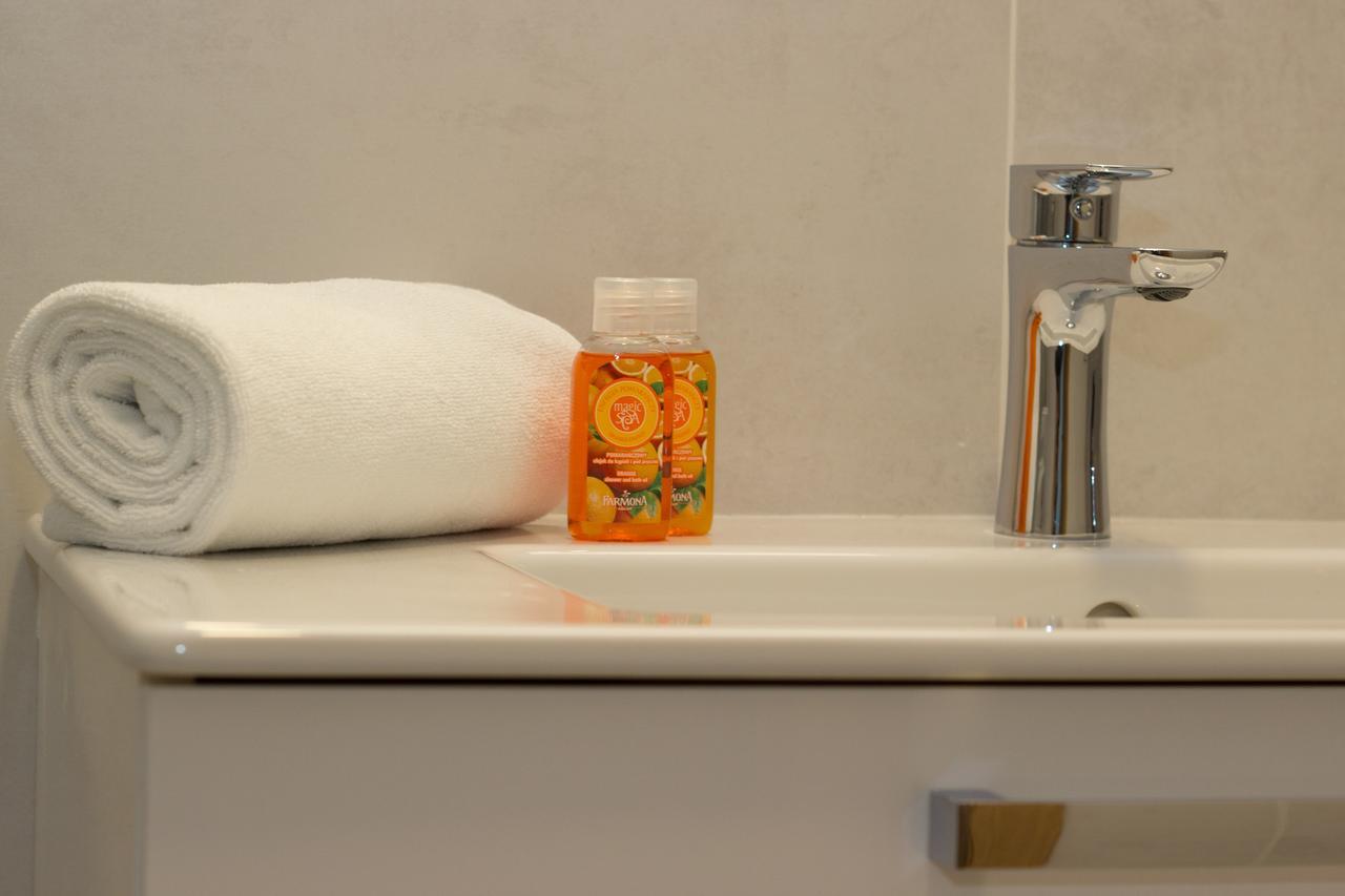 Lenzo Apartments Krakow Luaran gambar